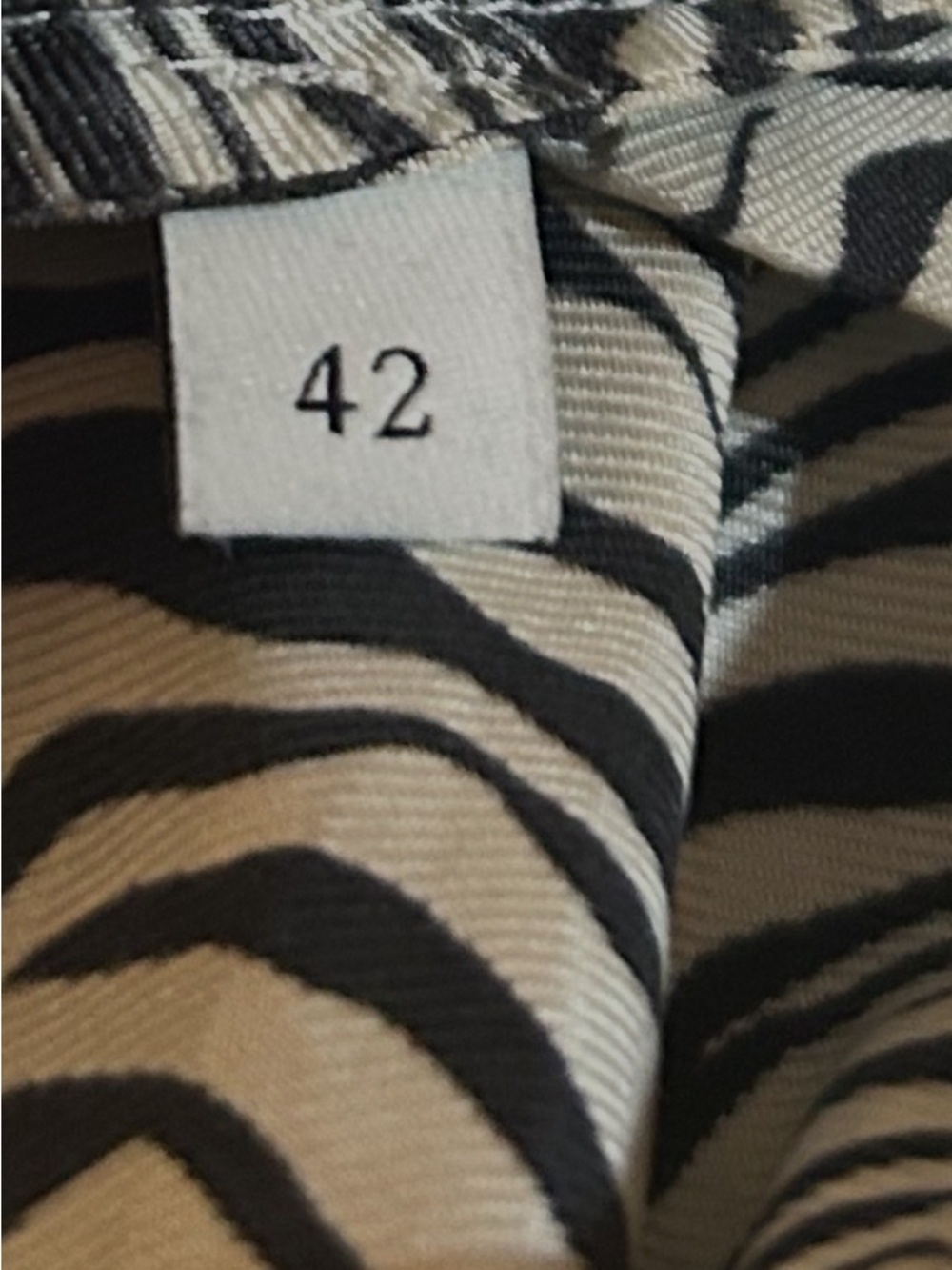 Sandro Paris Women’s 100%Silk Zebra Print Shift Dress Layered Size 42 - Picture 14 of 15